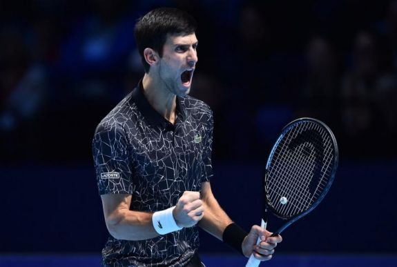 Zverev és Djokovics győzelmével indult az ATP-vb