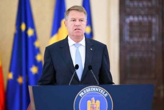 FRISSÍTVE - Csak részben hagyta jóvá a kormányalakítást Klaus Johannis államfő