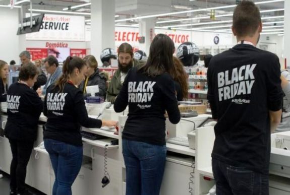 Erre figyelj, ha nem szeretnéd, hogy becsapjanak Fekete Pénteken