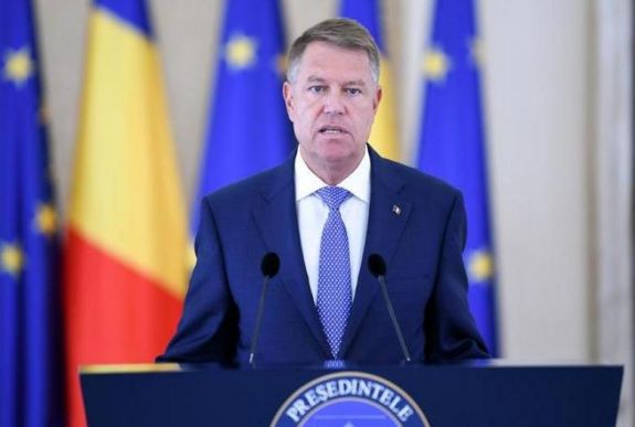 Hallani sem akar decemberig minisztercserékről Klaus Johannis