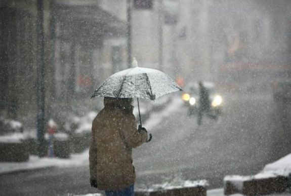 Hétfőtől ne felejtsük otthon a sálat-sapkát!