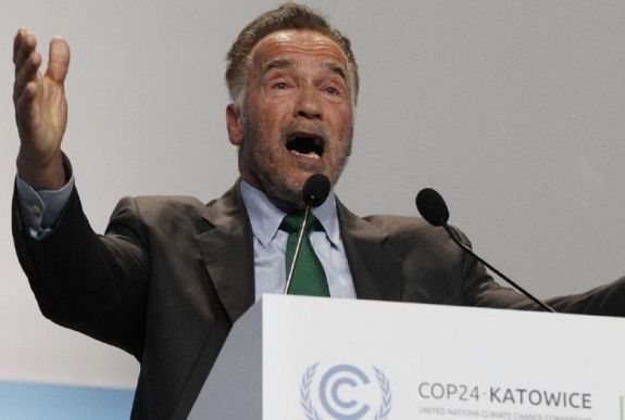 Schwarzenegger bolondnak nevezte Trumpot