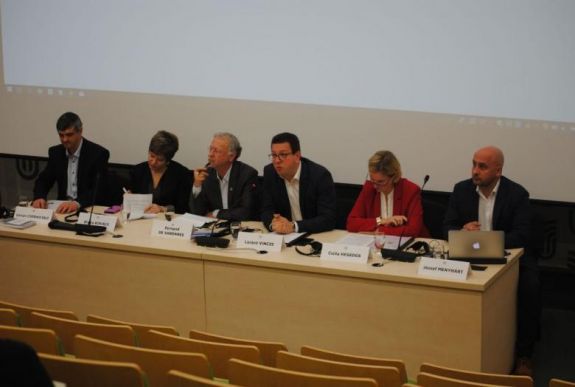 Egy nemzet, sok probléma - Kolozsváron adott elő az ENSZ kisebbségügyi különmegbízottja