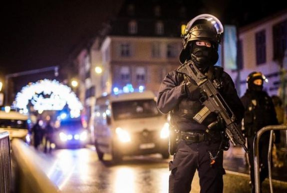 Megkéseltek három nőt Nürnbergben