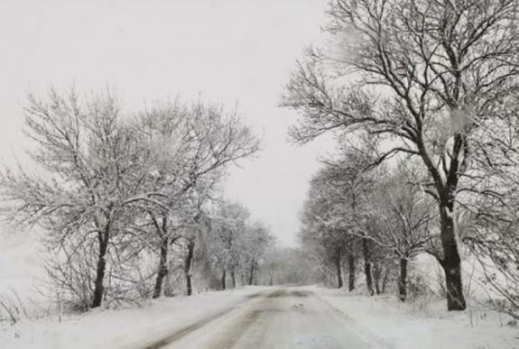 Friss előrejelzés: kedd délig havazásra kell számítani az egész országban