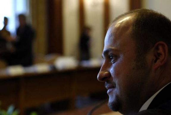 Jogerősen három év börtönre ítélték Olosz Gergelyt