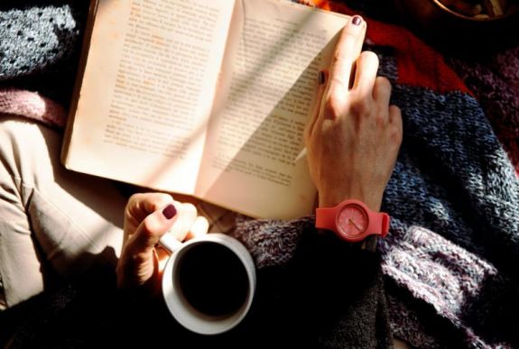 Könyvek az évvégi lazuláshoz – kedvenceinket ajánljuk