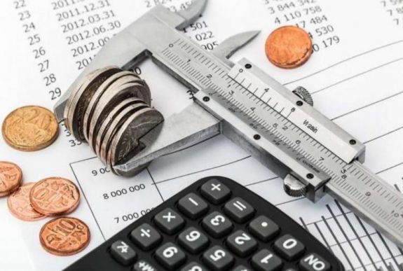 Az első tizenegy hónapban 2,7 százalék volt az államháztartás hiánya