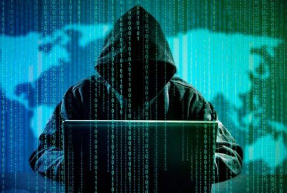 Hackertámadás ért több száz német politikust, művészt és újságírót