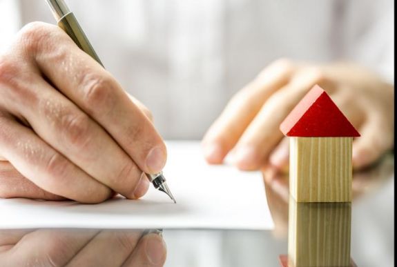 Alapjaiban módosulhat idén az Első Ház program