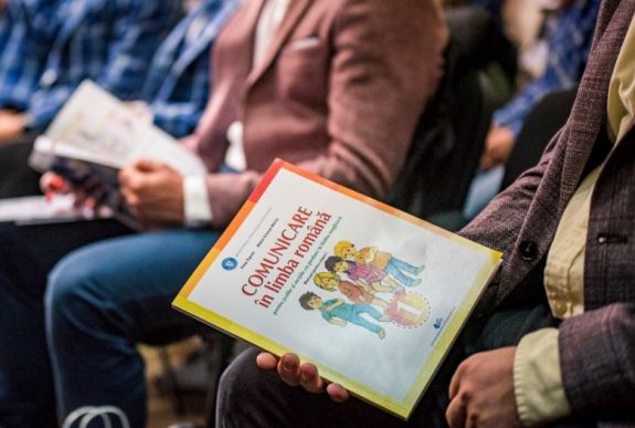 Már törvény is előírja: tanítók is oktathatják a román nyelvet