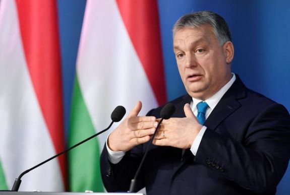Hazudozó és Európa-ellenes Orbán Viktor az ellenzék szerint