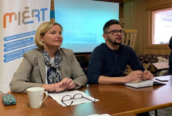 Közösen tervezne a fiatalokkal a fiatalokért Hegedüs Csilla