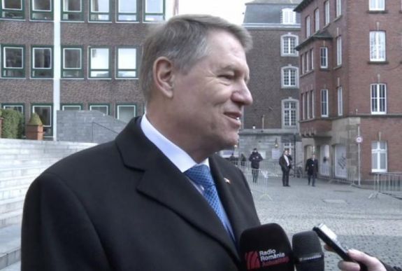 Johannis: a lej gyengülése is mutatja, hogy a PSD rosszul kormányoz