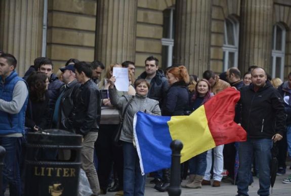 Romániai elvándorlás: három percenként egy személy távozik az országból