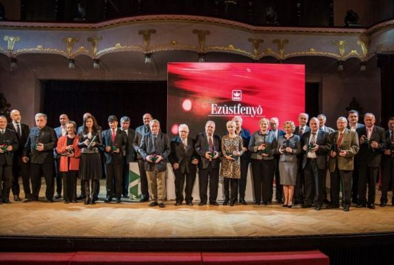 Huszonnégyen részesültek Ezüstfenyő-díjban Marosvásárhelyen