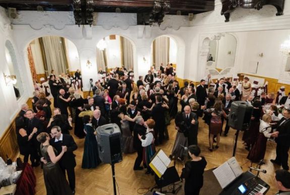 Megvan, mikor rendezik meg a székely bált idén a Pesti Vigadóban