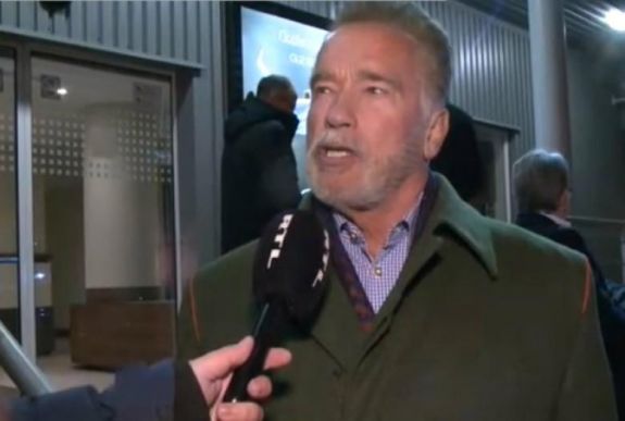 Schwarzenegger: Andy Vajna igazán tökös férfi volt