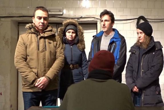 Fűtésre gyűjt a Váróterem Projekt színházi társulat