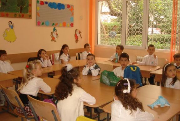 Ekkor zajlik az előkészítő osztályokba való beiratkozás 