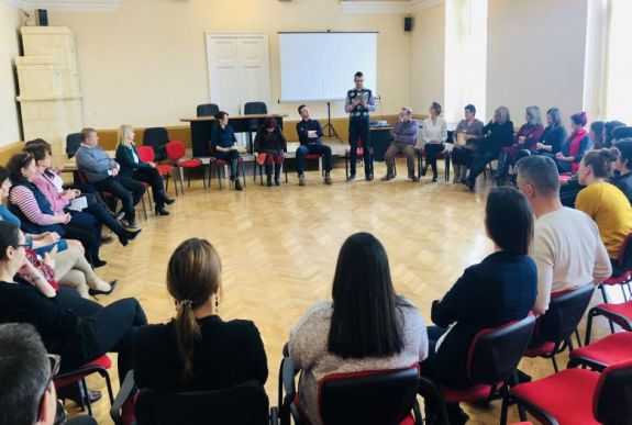 Egyszerre több tízezren olvasták világszerte a 110 éve született Radnóti verseit