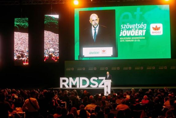 A „jövő kongresszusát” tartja az RMDSZ Kolozsváron – első nap (percről percre)