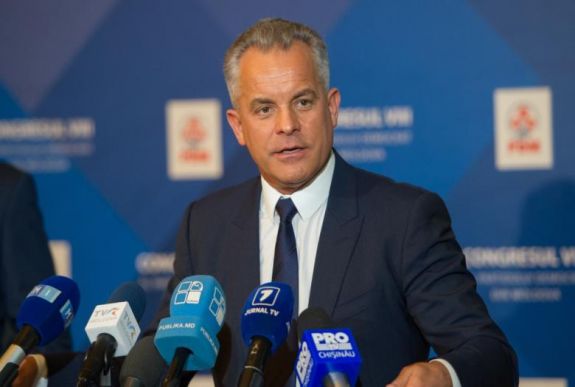 Pénzmosással gyanúsították meg Moszkvában a moldovai kormánypárt vezetőjét