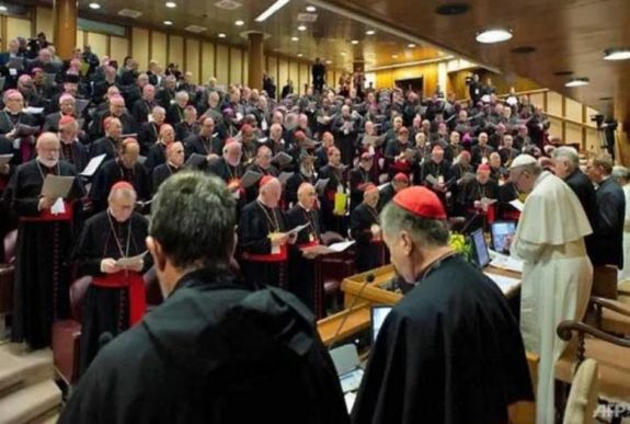 A püspökök a visszaélést elkövető papok kitaszítását szorgalmazzák az egyházból