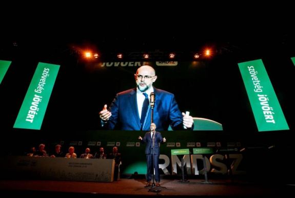 RMDSZ-kongresszus Kolozsváron: újra elnöknek választották Kelemen Hunort