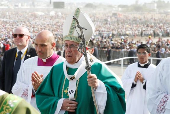 Gyakorlati tudnivalók: regisztrálni kell Ferenc pápa csíksomlyói látogatására