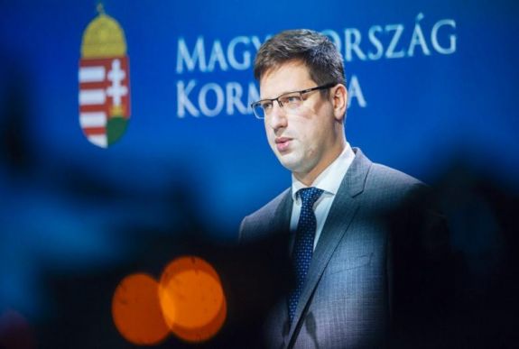 Gulyás Gergely: a Fidesz az Európai Néppárt tagja kíván maradni