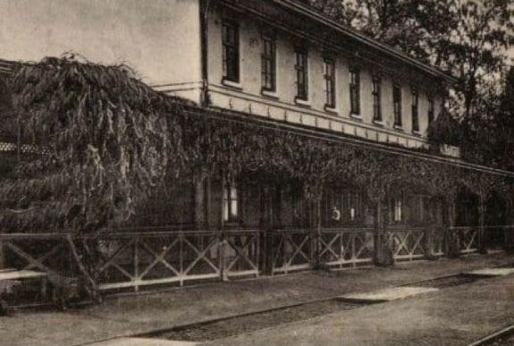 Örökségünk Őrei: a nagyenyedi vasútállomás, ahol szerelmek szövődtek