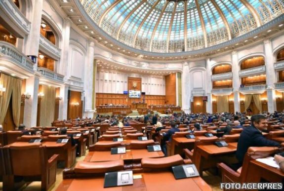 A szakbizottságok egy betűt sem módosítottak a költségvetési törvényen