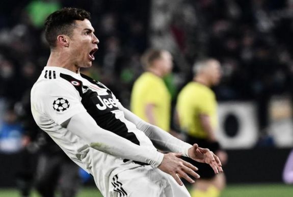 Ezért a gesztusért indított vizsgálatot az UEFA Cristiano Ronaldo ellen