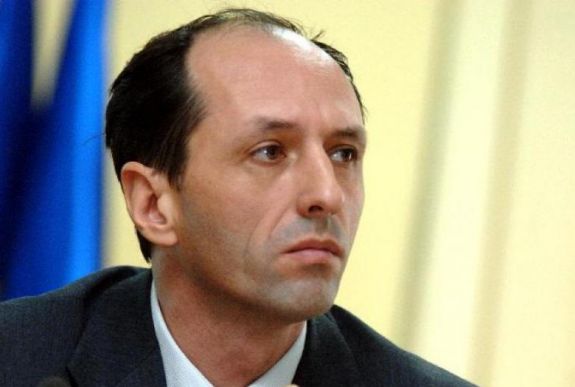 Távozott tisztségéből a DNA helyettes főügyésze