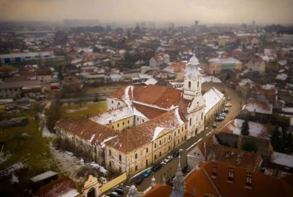 Így még nem láttad a kézdivásárhelyi minorita rendházat!