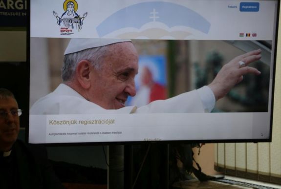 A pápa Csíksomlyón: jó hírt kaptak a szálláshely iránt érdeklődők