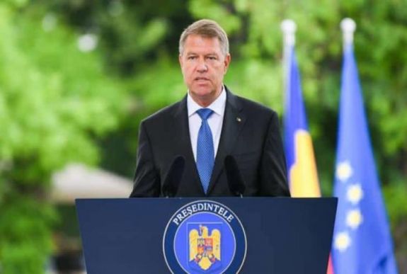 Pert nyert Johannis a védelmi minisztériummal szemben