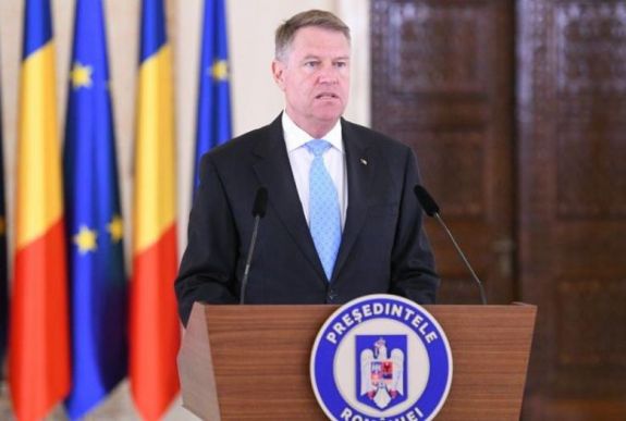 FRISSÍTVE – Bővítené az államfő a május 26-i referendum témakörét