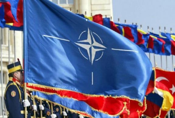 FRISSÍTVE – A NATO-csatlakozás 15. évfordulóját ünneplik