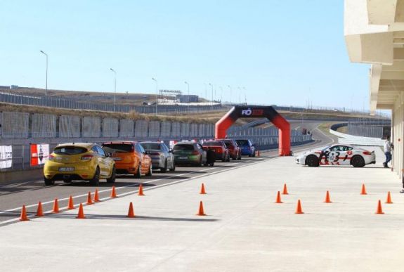 Hivatalos minősítést kapott a Transilvania Motor Ring autóversenyek szervezésére