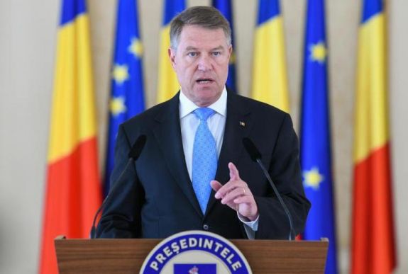 FRISSÍTVE – Ezekről a témákról népszavaztatna Klaus Johannis az EP-választások napján