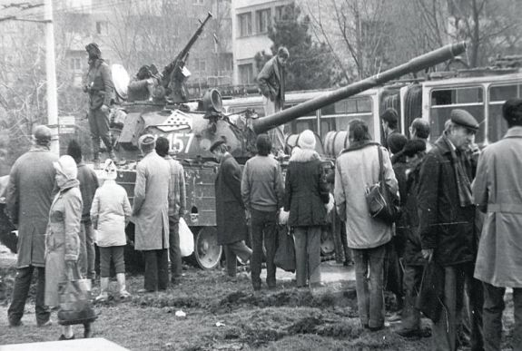 Rostás-Péter István: Félütemek negyedgőzzel