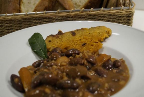 Az újrakezdés receptjei: íz- és illatemlékekből kirakni az erdélyi zsidóság történetét