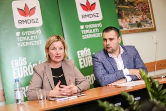 Hegedüs Csilla: senki nem indulhat hátrányból csak azért, mert magyarul tanul