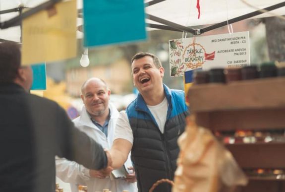 A kettős állampolgárok kettős szavazásának megakadályozását sürgeti a PMP elnöke