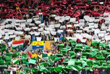 Pozsony ígéri: eltörlik a magyar himnusz éneklésének korlátozását