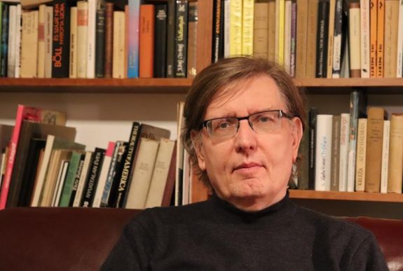 „Az EU-csatlakozás hasznait két érdekcsoport fölözi le” – interjú Böröcz József szociológussal