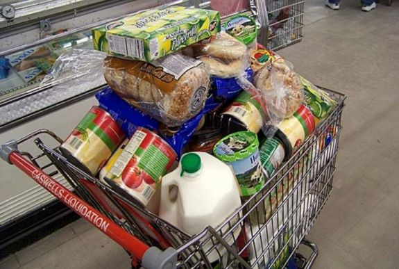 INS: nőttek az élelmiszerárak, emelkedett az infláció áprilisban