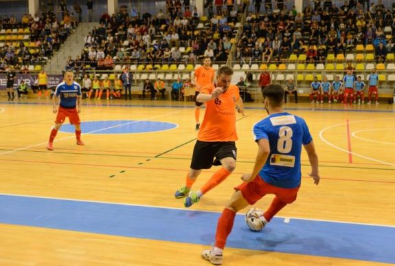 Futsal bajnoki döntő: drámai végjáték után csíki előny 